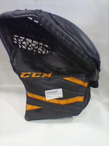 Used Ccm Extremeflexiii Regular Ice Hockey Goalie Catchers