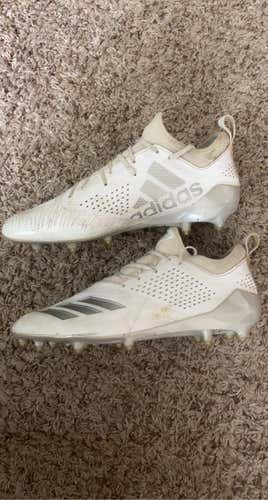 White Men's Molded Cleats Low Cut