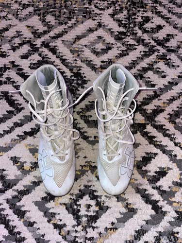 White Men's Molded Cleats High Top