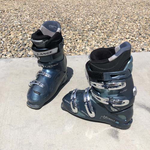 Women's Lange Soft Flex Ski Boots