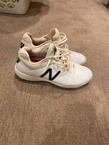 White Men's Metal Low Cut