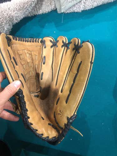 Brown Adult Outfield Envy 14" Softball Glove