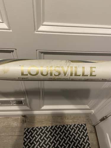 White Used 2019 Louisville Slugger Composite LXT Bat (-10) 22 oz 32"