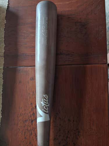 High School/College Used 2020 Wood Victus Axe Pro Reserve X50 Bat (-3) 29 oz 32"
