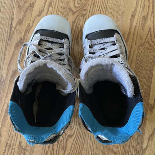 Senior Bauer Reactor 5000 Regular Width Size 7 Hockey Goalie Skates