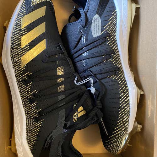 Black Men's Metal Low Cut