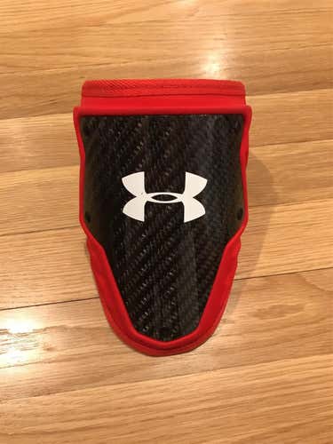 Under Armour Elbow Guard (Adult, Red)