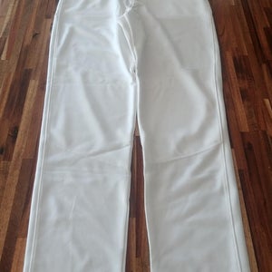 White Men's New XL Under Armour Pants
