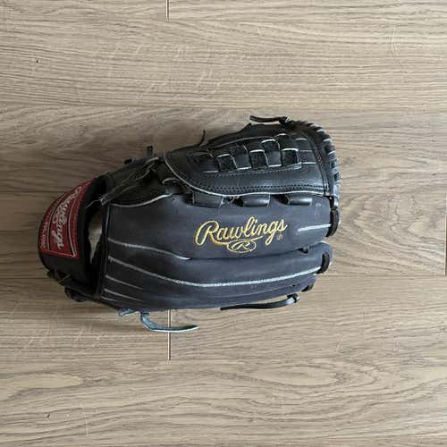 Black High School/College Pitcher's Heart of the Hide 11.75" Baseball Glove