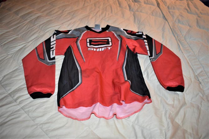 Shift Assault Motocross Jersey, Red/White/Gray, Kid's XL, Great Condition!
