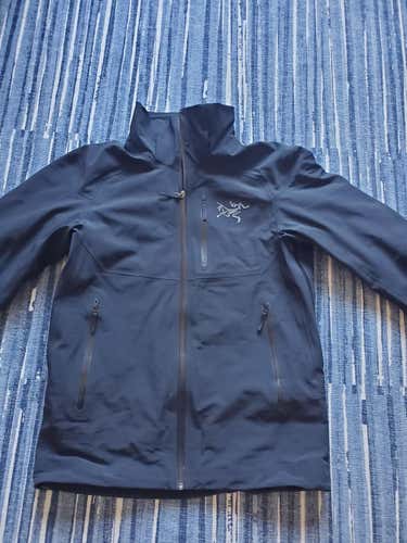 Black New Men's Adult Medium Arc'teryx Jacket