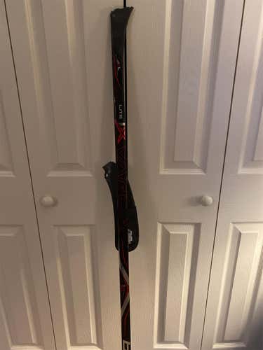 Broken Bauer 1X Lite Stick