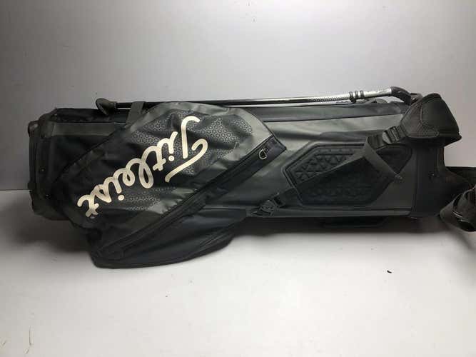 Used Titleist Players 5 Golf Stand Bags