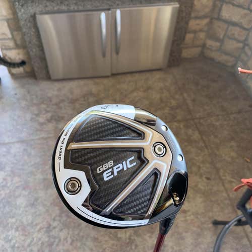 Custom White GBB Epic Sub Zero Driver - 9 Loft - Ventus Red 5S Shaft