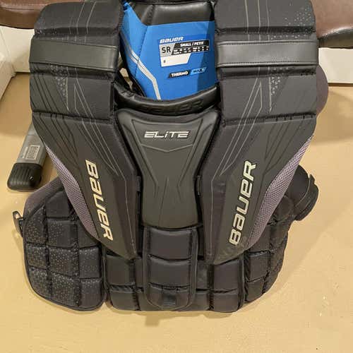Senior Small Bauer Elite Goalie Chest Protector