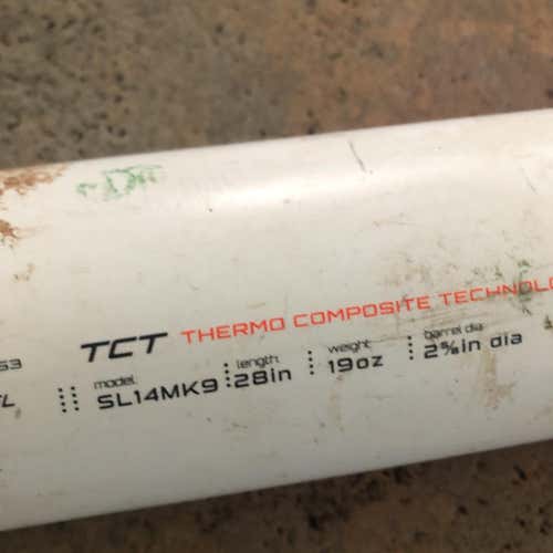 Kid Pitch (9YO-13YO)  Composite Mako (-9) 19 oz 28" Bat