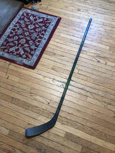 Senior Right Handed Ribcor Trigger 5 Pro Heel Pattern Hockey Stick