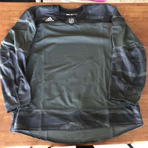 NWT adidas NHL Blank Military Camo Jersey Size 58