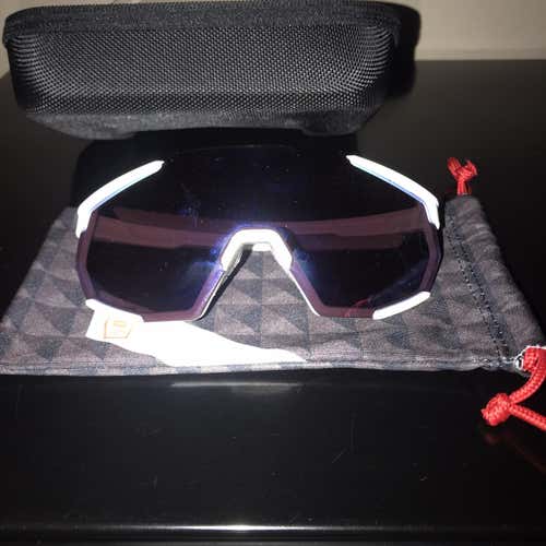 BRAND NEW 100% Sunglasses