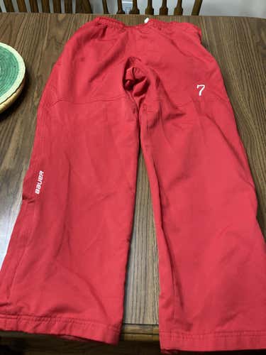 Red Unisex Used Adult Small Bauer Pants