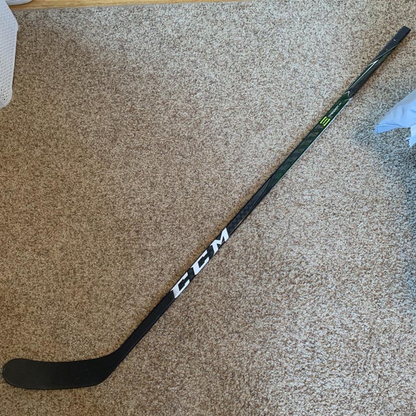 CCMRibCor Trigger ASY P28M 85 Flex Grip Right Handed Pro Stock Hockey Stick