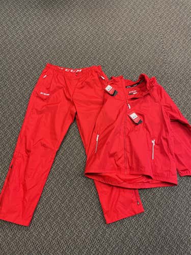 Red Adult XL CCM Lightweight Jacket/pants