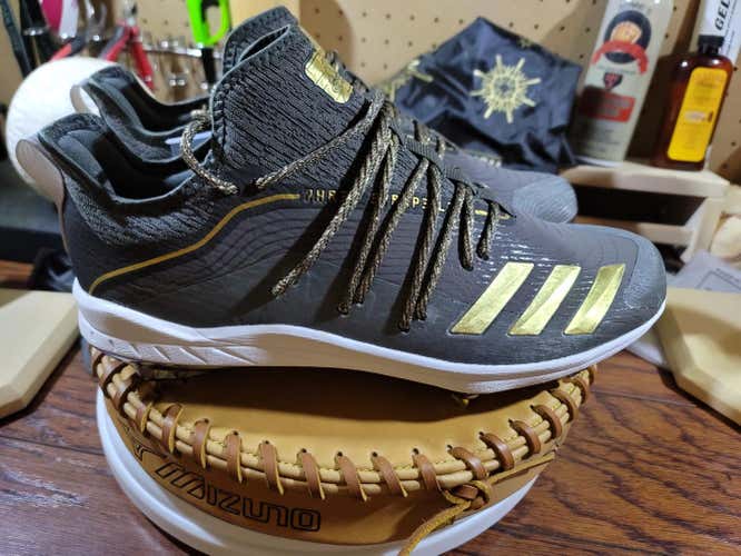 New Size 10 Adidas Rare Color