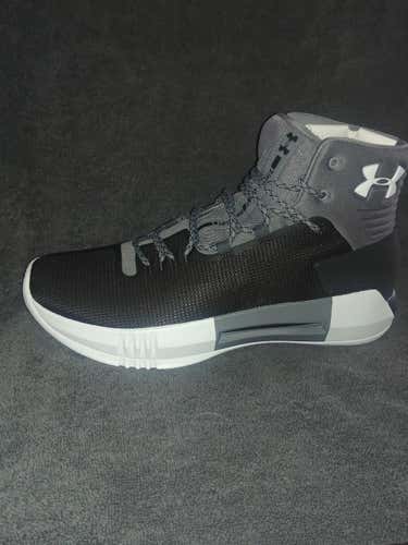 Black New Size Men's 10.5 (W 11.5) Under Armour Shoes