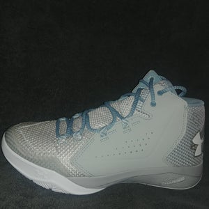 Gray New Size 6.0 (Women's 7.0) Under Armour Shoes