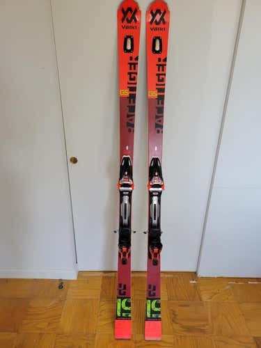 Used Men's Volkl Racing Racetiger GS Skis With Bindings