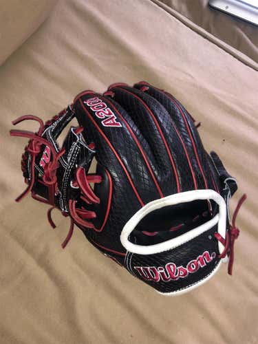 Black Adult Infield A2000 11.5" Baseball Glove