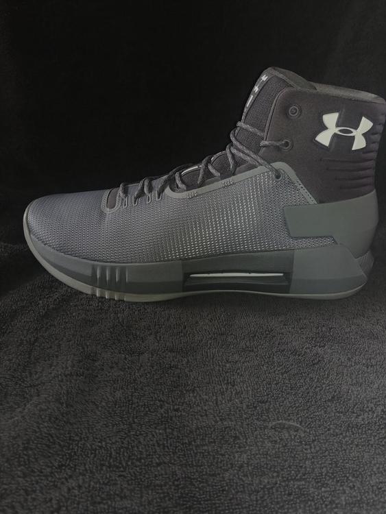 under armour size 15