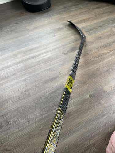 Senior Right Handed Nexus 2N Pro Mid Pattern Pro Stock Hockey Stick