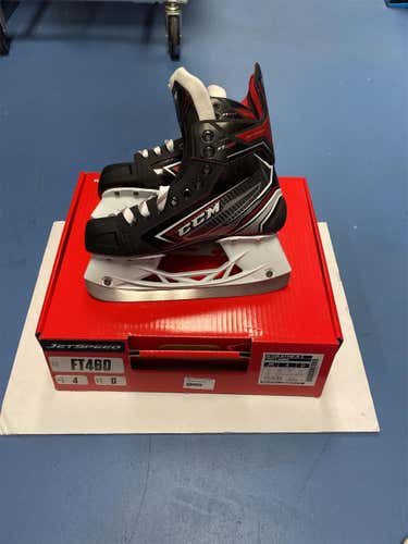 Junior CCM JetSpeed FT460 Size 4 Hockey Skates