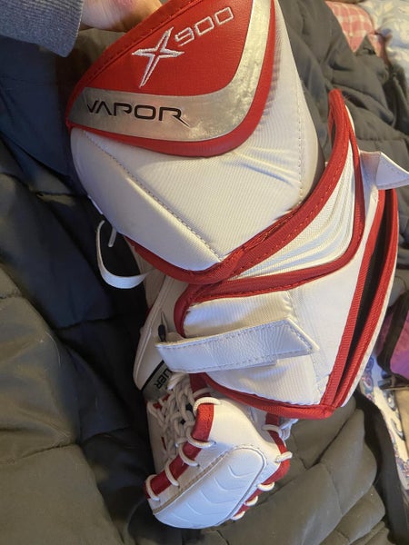 Red Used Intermediate Bauer Regular X900