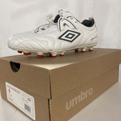 White New Unisex Size 8.0 (Women's 9.0) Molded Cleats Umbro Speciali R Cleats