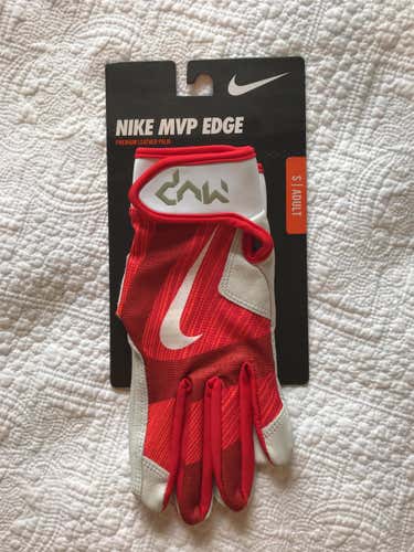 NEW Nike MVP Edge Batting Gloves (Adult Small)