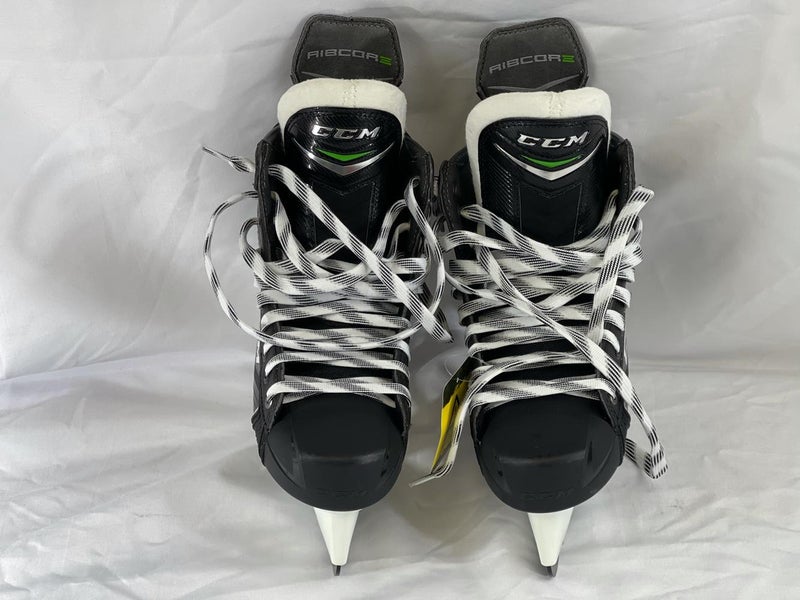New RibCor 70K Hockey Skates Senior Size 7D