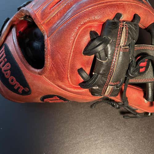 Red High School/College Infield A2k dp15 11.5" Baseball Glove