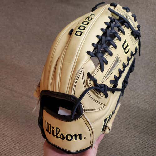 WIlson A2000 Baseball Glove a12 12" Right Hand Throw