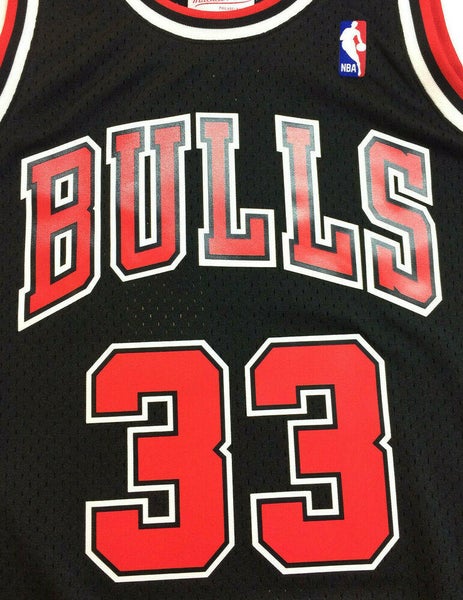 Scottie Pippen 33 Chicago Bulls Mitchell & Ness HWC T-Shirt