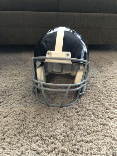 Used 2011 Adult Large Riddell Helmet Navy Blue