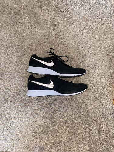 Black Men's Size 11 (Women's 12) Nike Shoes