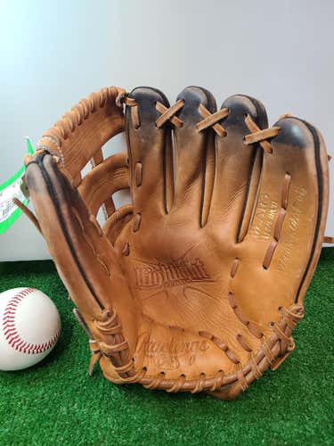 Rawlings Used Brown Right Hand Throw 11.75" Baseball Glove