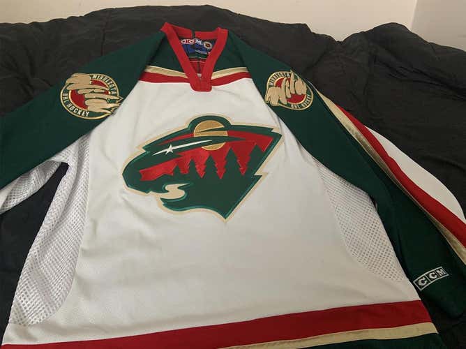 White Adult XL CCM Jersey