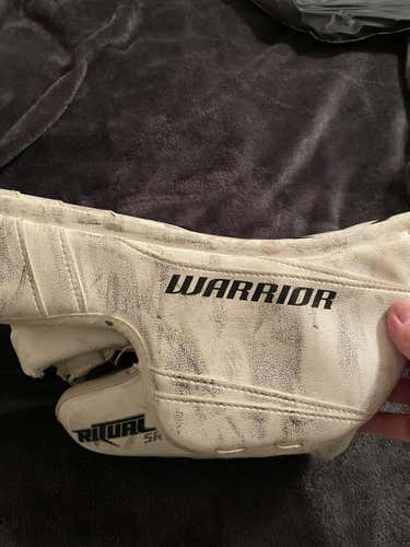 Warrior Swagger Glove, Ritual Blocker