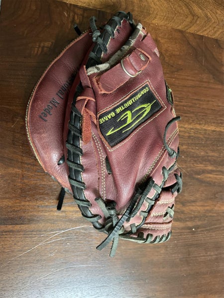 Kid Pitch (9YO-13YO) Right Hand Throw Lr32c 32" Catcher's Glove