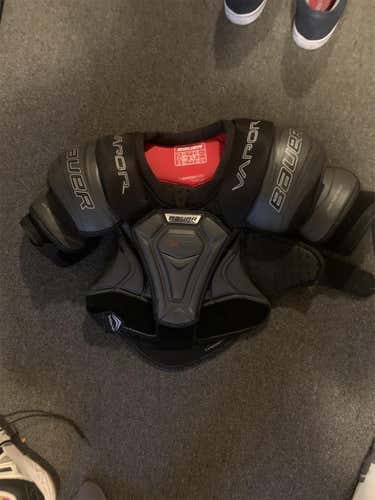 Senior Small Bauer Vapor X900 Shoulder Pads