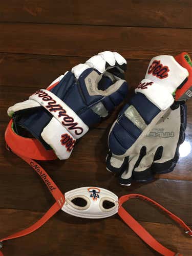FCA Northeast 12” Maverik Gloves Lightly Used