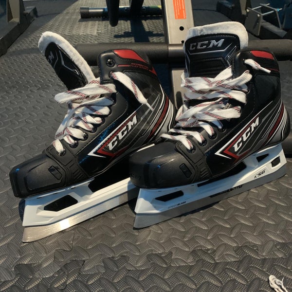New Senior CCM Jetspeed ft460 Hockey Goalie Skates Regular Width Size 8.5